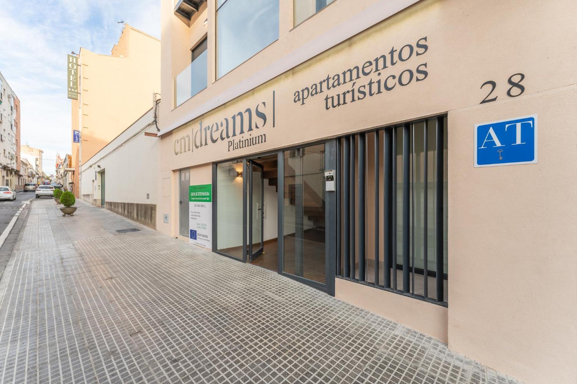 Cmdreams Platinium- Apartamentos Turisticos En El Centro De Mérida Exterior foto